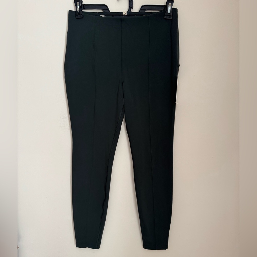 Lululemon SmoothCover Back Cutout HR Tight 28” Womens Size 12 Blackened Pine NWT - Picture 5 of 9